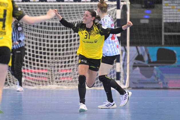 Kelly Vollebregt (BVB Borussia Dortmund Handball, 31) Jubel nach Tor HSG Bensheim Auerbach vs. BVB Borussia Dortmund Handball, Handball, Frauen, DHB Pokal Haushahn Final 4, Finale, Saison 2025 2026, 15.03.2026 HSG Bensheim Auerbach vs. BVB Borussia Dortmund Handball, Handball, Frauen, DHB Pokal Haushahn Final 4, Finale, Saison 2025 2026, 15.03.2026 Stuttgart Copyright: xEibner-Pressefoto TobiasxBaurx EP_TBR