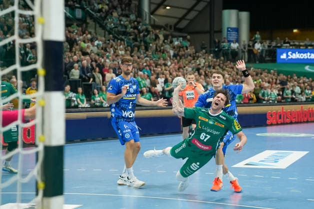 Dean Bombac (SC DHfK Leipzig, 67) wird am Kreis gefoult SC DHfK Leipzig vs. TVB Stuttgart, Handball, 1. Handball-Bundesliga, 25. Spieltag, Saison 2025 2026, 15.03.2026 SC DHfK Leipzig vs. TVB Stuttgart, Handball, 1. Handball-Bundesliga, 25. Spieltag, Saison 2025 2026, 15.03.2026 Leipzig Copyright: xEibner-Pressefoto PiaxSchindlerx EP_PSR