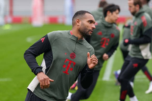 Jonathan Tah (FC Bayern Muenchen, 04), GER, Abschlusstraining, FC Bayern Muenchen, Fussball, UEFA Champions League, Achtelfinale, Rueckspiel, Saison 2025 2026, 17.03.2026, GER, Abschlusstraining, FC Bayern Muenchen, Fussball, UEFA Champions League, Achtelfinale, Rueckspiel, Saison 2025 2026, 17.03.2026 Muenchen Copyright: xEibner-Pressefoto JennixMaulx EP_JML
