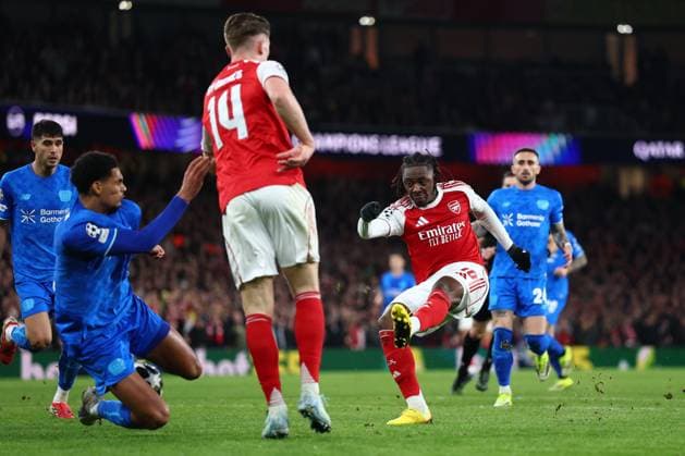Eberechi Eze of Arsenal with a shot on goal Arsenal v Bayer 04 Leverkusen, UEFA Champions League, Round of 16, Second Leg, Football, Emirates Stadium, London, UK - 17 Mar 2026London Emirates Stadium United Kingdom EDITORIAL USE ONLY No use with unauthorised audio, video, data, fixture lists, club league logos or live services. Online in-match use limited to 120 images, no video emulation. No use in betting, games or single club league player publications. Copyright: xSimonxDael Shutterstockx 16776376bm