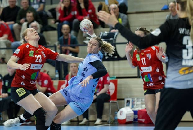 Marie Polakova (Halle, 23), Nele Wenzel (Flames, 23), Torhüterin Sofie Kruggel (Halle, 31), SV Union Halle-Neustadt vs. HSG Bensheim Auerbach, Alsco Handball Bundesliga Frauen, Saison 2025 26, 20. Spieltag, 18.03.2026 Halle SWH Arena Sachsen-Anhalt Deutschland