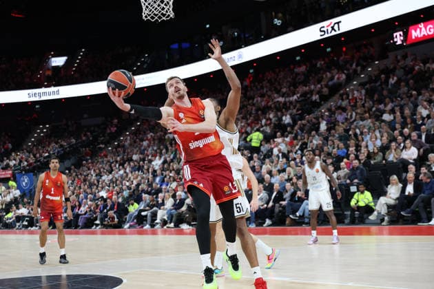 Andreas Obst (FC Bayern Basketball, 13) am Korb, GER, FC Bayern Basketball vs. Dubai Basketball, Basketball, Euroleague, 32. Spieltag, Saison 2025 2026, 19.03.2026, GER, FC Bayern Basketball vs. Dubai Basketball, Basketball, Euroleague, 32. Spieltag, Saison 2025 2026, 19.03.2026 Muenchen Copyright: xEibner-Pressefoto JennixMaulx EP_JML