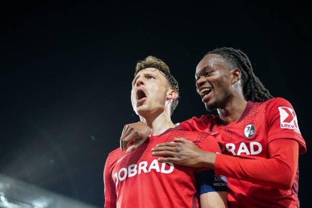 Maximilian Eggestein (SC Freiburg, 08), Jordy Makengo (SC Freiburg, 33) Torjubel, Emotionen, Torschuss, Abschluss, Torerfolg, Tor, Treffer , Deutschland, Fussball, UEFA Europa League, Achtelfinale, Rückspiel, 2025 2026, SC Freiburg vs. KRC Genk, 19.03.2026, Europa-Park Stadion, Freiburg, Deutschland Freiburg Europa-Park Stadion Baden-Württemberg Deutschland Copyright: xArnexAmbergx