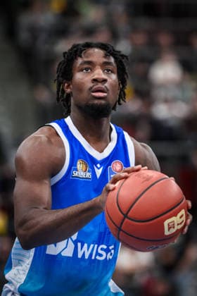 Isaiah Swope (Frankfurt Skyliners, 01) - Freiwurf GER, MHP Riesen Ludwigsburg vs. Skyliners Frankfurt, Basketball Bundesliga, easycredit BBL, 25. Spieltag, Spielzeit 2025 2026, 20.03.2026 GER, MHP Riesen Ludwigsburg vs. Skyliners Frankfurt, Basketball Bundesliga, easycredit BBL, 25. Spieltag, Spielzeit 2025 2026, 20.03.2026 Ludwigsburg Copyright: xSandyxDinkelackerx EP_SDR
