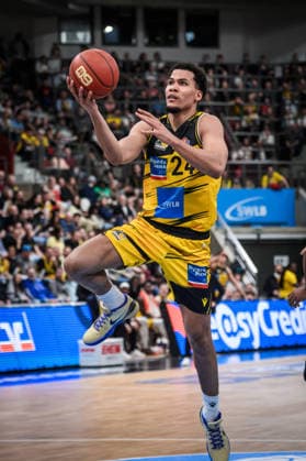 Brandon Tischler (MHP RIESEN Ludwigsburg, 24) GER, MHP Riesen Ludwigsburg vs. Skyliners Frankfurt, Basketball Bundesliga, easycredit BBL, 25. Spieltag, Spielzeit 2025 2026, 20.03.2026 GER, MHP Riesen Ludwigsburg vs. Skyliners Frankfurt, Basketball Bundesliga, easycredit BBL, 25. Spieltag, Spielzeit 2025 2026, 20.03.2026 Ludwigsburg Copyright: xSandyxDinkelackerx EP_SDR