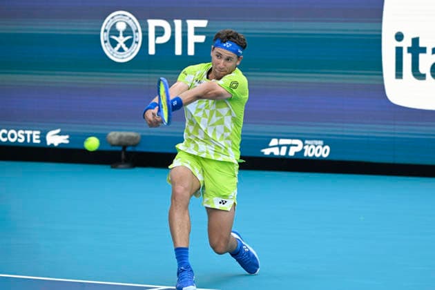 March 20, 2026, Miami Gardens, Florida, USA: Casper Ruud (NOR) plays in the 2nd round men s singles match, at the Miami Open on March 20, 2026, at Hard Rock Stadium in Miami Gardens, Florida. 2026 Miami Open, Miami Gardens, USA - 30 Mar 2026 - ZUMAsd3_ 20260320_znp_sd3_096 Copyright: xMichelexEvexSandbergx