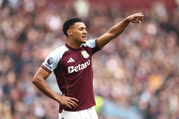 Ollie Watkins of Aston Villa Aston Villa v West Ham United, Premier League, Football, Villa Park, Birmingham, UK - 22 Mar 2026Birmingham Villa Park United Kingdom EDITORIAL USE ONLY No use with unauthorised audio, video, data, fixture lists, club league logos or live services. Online in-match use limited to 120 images, no video emulation. No use in betting, games or single club league player publications. Copyright: xRyanxBrowne Shutterstockx 16783328bp