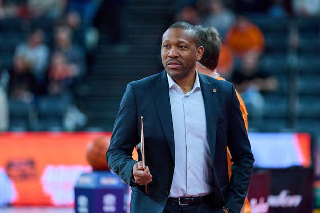 Tyron McCoy (ratiopharm ulm, Assistant Coach) GER, ratiopharm ulm vs. Telekom Baskets Bonn, Basketball, 25. Spieltag, EasyCredit BBL, Spielzeit 2025 2026, 23.03.2026 GER, ratiopharm ulm vs. Telekom Baskets Bonn, Basketball, 25. Spieltag, EasyCredit BBL, Spielzeit 2025 2026, 23.03.2026 Neu-Ulm Copyright: xEibner-Pressefoto GeraldxOelze-dexStoppanyx EP_ODS