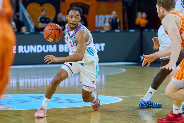 Jalen Finch (Telecom Baskets Bonn, 00) GER, ratiopharm ulm vs. Telekom Baskets Bonn, Basketball, 25. Spieltag, EasyCredit BBL, Spielzeit 2025 2026, 23.03.2026 GER, ratiopharm ulm vs. Telekom Baskets Bonn, Basketball, 25. Spieltag, EasyCredit BBL, Spielzeit 2025 2026, 23.03.2026 Neu-Ulm Copyright: xEibner-Pressefoto GeraldxOelze-dexStoppanyx EP_ODS