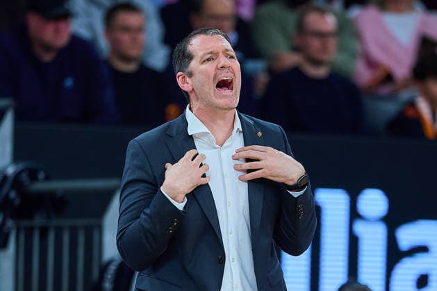 Ty Harrelson (ratiopharm ulm, Head Coach) ruft GER, ratiopharm ulm vs. Telekom Baskets Bonn, Basketball, 25. Spieltag, EasyCredit BBL, Spielzeit 2025 2026, 23.03.2026 GER, ratiopharm ulm vs. Telekom Baskets Bonn, Basketball, 25. Spieltag, EasyCredit BBL, Spielzeit 2025 2026, 23.03.2026 Neu-Ulm Copyright: xEibner-Pressefoto GeraldxOelze-dexStoppanyx EP_ODS