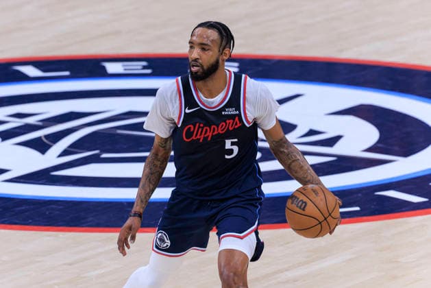 March 23, 2026, Inglewood, California, USA: Derrick Jones Jr. 5 of the Los Angeles Clippers during their regular season NBA, Basketball Herren, USA game against the Milwaukee Bucks on Monday March 23, 2026 at Intuit Dome in Inglewood, California. Clippers defeat Bucks, 129-96. ARIANA RUIZ PI Clippers Defeat Bucks, 129-96 - ZUMAp124 20260323_zaa_p124_026 Copyright: xArianaxRuizx
