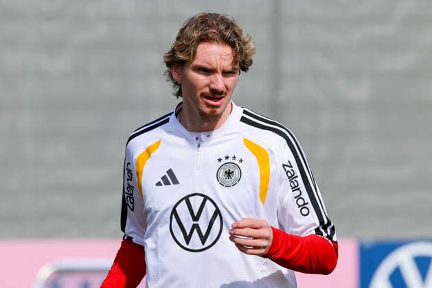 Nick Woltemade (Germany) schaut enttaeuscht, , Training der deutschen Fussball Nationalmannschaft, Home Ground am 24. March 2026 in Herzogenaurach, Deutschland. (Foto von Marco Steinbrenner DeFodi Images) Nick Woltemade (Germany) looks dejected, , Training der deutschen Fussball Nationalmannschaft, Home Ground, March 24, 2026 in Herzogenaurach, Germany. (Photo by Marco Steinbrenner DeFodi Images) -