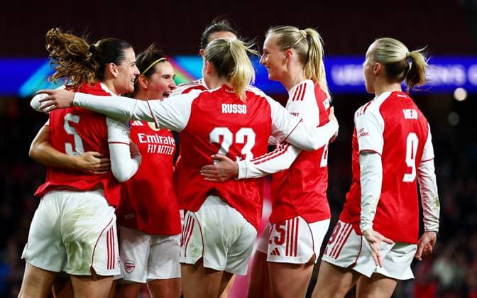 Stina Blackstenius of Arsenal celebrates scoring a goal after making the score 1-0. Arsenal Women v Chelsea Women, UEFA Women s Champions League, Quarter Final, First Leg, Football, Emirates Stadium, London, UK - 24 Mar 2026London Emirates Stadium United Kingdom EDITORIAL USE ONLY No use with unauthorised audio, video, data, fixture lists, club league logos or live services. Online in-match use limited to 120 images, no video emulation. No use in betting, games or single club league player publications. Copyright: xJamesxMarsh Shutterstockx 16787096aj