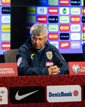 26 Mar 2026 FIFA World Cup, WM, Weltmeisterschaft, Fussball Qualifiers Group C, Semi-final, Match 5 Türkiye vs Romania, Romania press conference, PK, Pressekonferenz BeÅüiktaÅü Vodafone Park stadium, İstanbul, Turkiye Coach Mircea Lucescu portrait image during the press conference answears the questions from the reporters