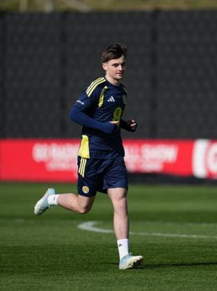 Findlay Curtis of Scotland Scotland Training Session, International Friendly, Länderspiel, Nationalmannschaft Football, Hampden Park, Glasgow, Scotland, UK - 27 Mar 2026Glasgow Hampden Park United Kingdom EDITORIAL USE ONLY No use with unauthorised audio, video, data, fixture lists, club league logos or live services. Online in-match use limited to 120 images, no video emulation. No use in betting, games or single club league player publications. Copyright: xStuartxWallace Shutterstockx 16788915k