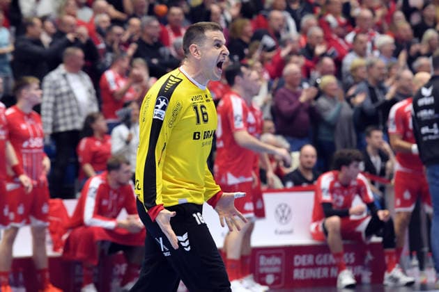 Jubel bei Nebojsa Simic (Torwart MT Melsungen 16) , GER, MT Melsungen - THW Kiel, Handball, 1. Bundesliga, 26. Spieltag, Saison 2025 2026, 27.03.2026, GER, MT Melsungen - THW Kiel, Handball, 1. Bundesliga, 26. Spieltag, Saison 2025 2026, 27.03.2026 Kassel Copyright: xEibner-Pressefotox xRolandxSippex EP_RSL