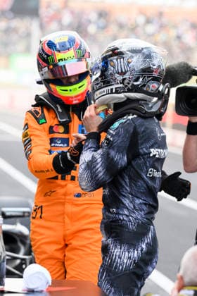 Formula 1 Aramco Japanese Grand Prix 2026 Kohei HIROTA OVERTAKE MAXPPP - Suzuka 28 03 2026 12 ANTONELLI Kimi (ita), Mercedes-AMG PETRONAS Formula One Team, portrait , 81 PIASTRI Oscar (aus), McLaren Mastercard F1 Team, portrait at the Formula 1 Aramco Japanese Grand Prix 2026, the 3rd round of the 2026 FIA Formula 1 World Championship, WM, Weltmeisterschaft at the Suzuka Circuit in Suzuka, Japan, from 26 to 29 March 2026 Suzuka Suzuka Circuit Japan Copyright: xOVERTAKE MAXPPPxKoheixHIROTAx OVT202603284534 OVT202603284534