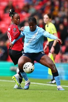 Melvine Malard of Manchester United, ManU and Khadija Shaw of Manchester City Manchester United Women v Manchester City Women, Barclays Women s Super League 2025-26, Football, Old Trafford, Manchester, UK - 28 Mar 2026Manchester Old Trafford United Kingdom EDITORIAL USE ONLY No use with unauthorised audio, video, data, fixture lists, club league logos or live services. Online in-match use limited to 120 images, no video emulation. No use in betting, games or single club league player publications. Copyright: xPaulxCurrie Shutterstockx 16788951ab