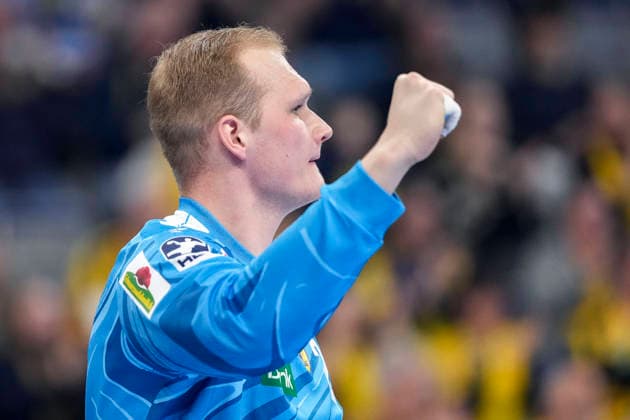 David Späth (Torwart, RNL, 29), Einzelbild, Einzelfoto, Aktion, Action, Jubel, jubeln, jubelt, celebration, Freude, freuen, freut sich, zuversichtlich, optimistisch, positiv, Spielszene, 28.03.2026, Mannheim (Deutschland), Handball, Bundesliga, Rhein-Neckar Löwen - HSG Wetzlar