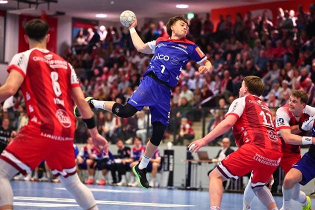 Torwurf von Elias Huber (HBW Balingen-Weilstetten, 07) GER, TuS Ferndorf vs HBW Balingen-Weilstetten, Handball, 2. Bundesliga, 25. Spieltag, Spielzeit 2025 2026, 28.03.2026 GER, TuS Ferndorf vs HBW Balingen-Weilstetten, Handball, 2. Bundesliga, 25. Spieltag, Spielzeit 2025 2026, 28.03.2026 Kreuztal Copyright: xEibner-Pressefoto RenexWeissx EP_RWS