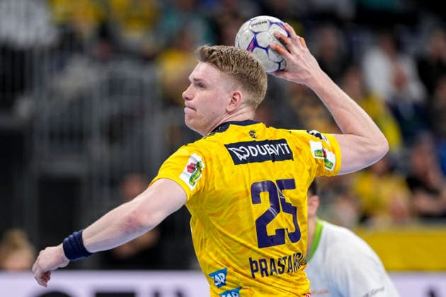 Haukur Thrastarson (RNL, 25), Spieler der Rhein-Neckar-Löwen, Einzelbild, Einzelfoto, beim Siebenmeter, 7-Meter, Strafwurf, Spielszene, Action, Aktion, 28.03.2026, Mannheim (Deutschland), Handball, Bundesliga, Rhein-Neckar Löwen - HSG Wetzlar