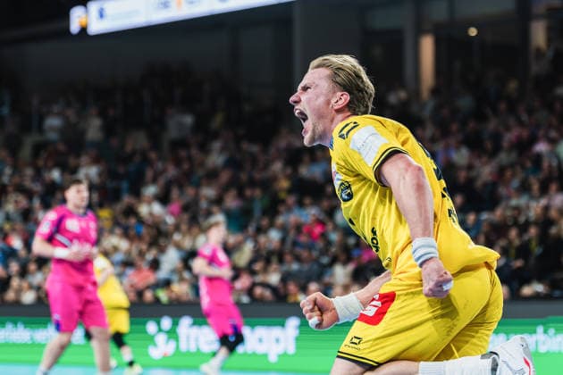 Niklas Ingenpass (HSG Krefeld Niederrhein, 55) mit emotionalem Ausbruch nach einem Tor HSG Krefeld Niederrhein vs. TSV Bayer Dormagen, Handball, 2.HBL, 25.Spieltag, Saison 2025 26, 28.03.2026, HSG Krefeld Niederrhein vs. TSV Bayer Dormagen, Handball, 2.HBL, 25.Spieltag, Saison 2025 26, 28.03.2026 Krefeld Copyright: xEibner-Pressefoto LukasxBaldygax EP_LBA