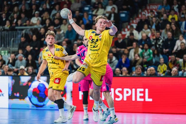 Niklas Ingenpass (HSG Krefeld Niederrhein, 55) mit einem Sprungwurf HSG Krefeld Niederrhein vs. TSV Bayer Dormagen, Handball, 2.HBL, 25.Spieltag, Saison 2025 26, 28.03.2026, HSG Krefeld Niederrhein vs. TSV Bayer Dormagen, Handball, 2.HBL, 25.Spieltag, Saison 2025 26, 28.03.2026 Krefeld Copyright: xEibner-Pressefoto LukasxBaldygax EP_LBA