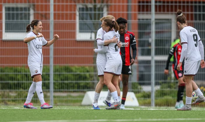 GER, Frankfurt, Eintracht Frankfurt II vs FC Ingolstadt, 2. Frauen Bundesliga, Fussball, DFB, Spielzeit 2025 2026, Stadion am Brentanobad, 21. Spieltag im Bild: FC Ingolstadt Frauen, Jubel, Freude und Emotionen nach dem Tor DFB DFL REGULATIONS PROHIBIT ANY USE OF PHOTOGRAPHS AS IMAGE SEQUENCES AND OR QUASI-VIDEO, 29.03.2026 Copyright: HMBxMedia HendrikxHamelau