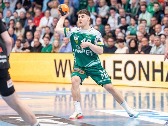Elias Newel (Frisch Auf Goeppingen, 40) am Ball, Frisch Auf Goeppingen vs. HC Erlangen, Handball, 1. Bundesliga, Herren, Spielzeit 2025 2026, 29.03.2026, Frisch Auf Goeppingen vs. HC Erlangen, Handball, 1. Bundesliga, Herren, Spielzeit 2025 2026, 29.03.2026 Goeppingen Copyright: xEibner-Pressefoto MichaelxSchmidx EP_MST