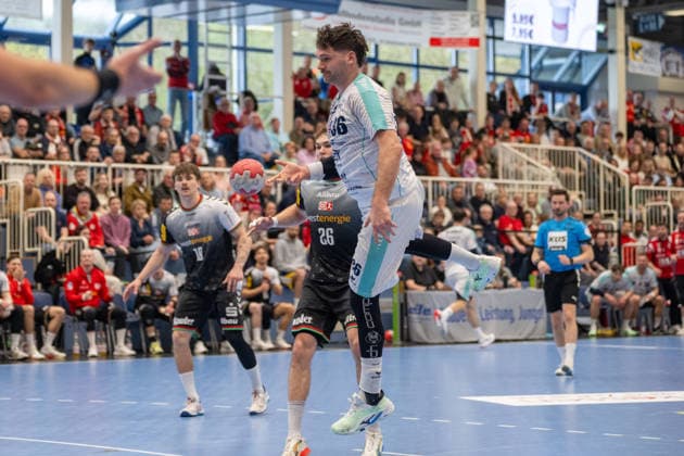 Jonathan Fischer (SG BBM Bietigheim, 36) scheitert mit seinem Wurf. TuSEM Essen vs. SG BBM Bietigheim, Handball, 2. HBL, 25. Spieltag, Saison 2025 2026, 29.03.2026 TuSEM Essen vs. SG BBM Bietigheim, Handball, 2. HBL, 25. Spieltag, Saison 2025 2026, 29.03.2026 Essen Copyright: xEibner-Pressefoto ThomasxHaeslerx EP_THR