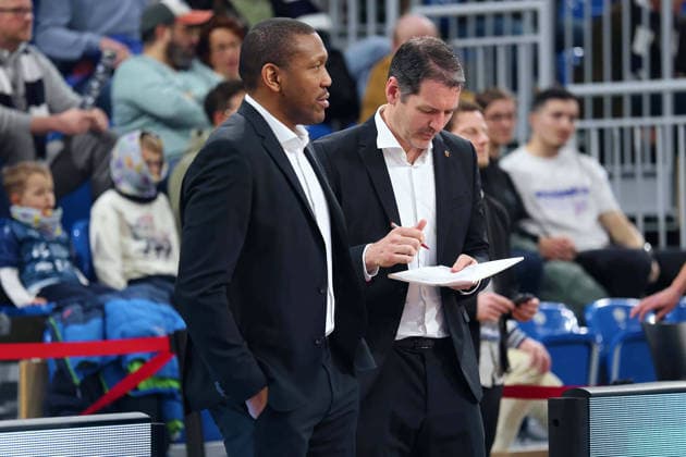 TY Harrelson (Ratiopharm Ulm, Head Coach), Tyron Mccoy (Ratiopharm Ulm, Co-Trainer) GER, MLP Academics Heidelberg vs. Ratiopharm Ulm, Basketball, easycredit Basketball Bundesliga, 26.Spieltag, Saison, 2025 2026, 29.03.2025 GER, MLP Academics Heidelberg vs. Ratiopharm Ulm, Basketball, easycredit Basketball Bundesliga, 26.Spieltag, Saison, 2025 2026, 29.03.2025 Heidelberg Copyright: xEibner-Pressefoto JoergxHirschx EP_JHH
