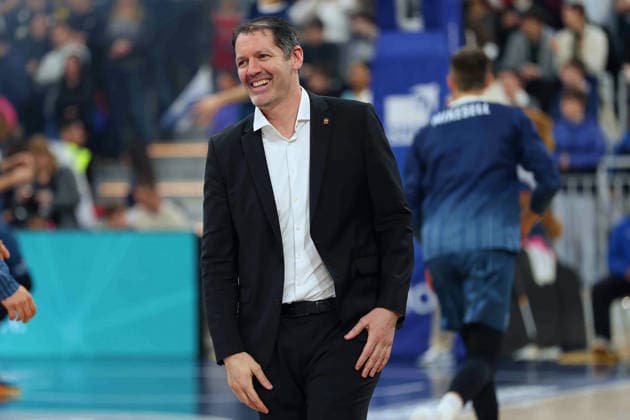 TY Harrelson (Ratiopharm Ulm, Head Coach) GER, MLP Academics Heidelberg vs. Ratiopharm Ulm, Basketball, easycredit Basketball Bundesliga, 26.Spieltag, Saison, 2025 2026, 29.03.2025 GER, MLP Academics Heidelberg vs. Ratiopharm Ulm, Basketball, easycredit Basketball Bundesliga, 26.Spieltag, Saison, 2025 2026, 29.03.2025 Heidelberg Copyright: xEibner-Pressefoto JoergxHirschx EP_JHH