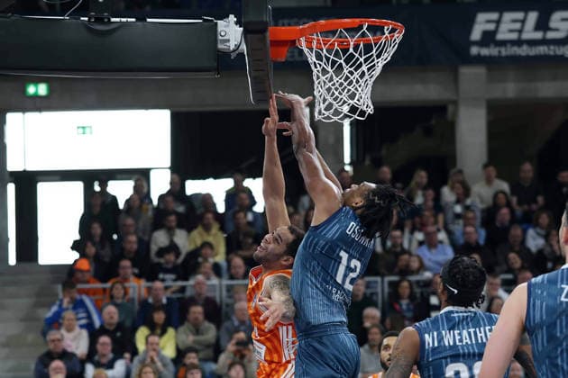 v. li. im Zweikampf, Christopher Ludlum (Ratiopharm Ulm, 4),Osun Osunniyi (MLP Academics Heidelberg, 12) GER, MLP Academics Heidelberg vs. Ratiopharm Ulm, Basketball, easycredit Basketball Bundesliga, 26.Spieltag, Saison, 2025 2026, 29.03.2025 GER, MLP Academics Heidelberg vs. Ratiopharm Ulm, Basketball, easycredit Basketball Bundesliga, 26.Spieltag, Saison, 2025 2026, 29.03.2025 Heidelberg Copyright: xEibner-Pressefoto JoergxHirschx EP_JHH