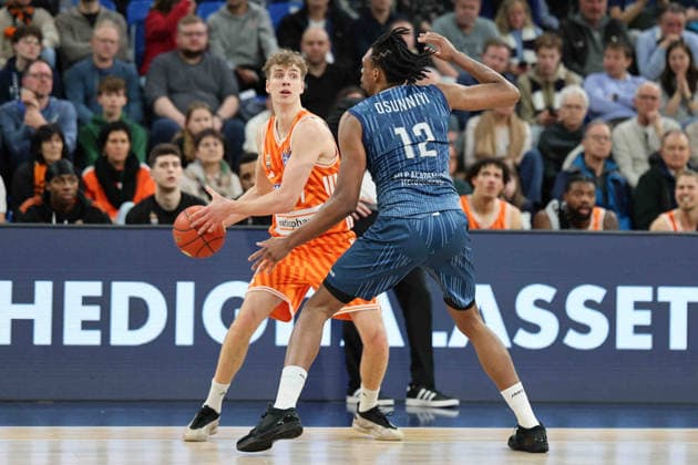 v. li. im Zweikampf, Tobias Jensen (Ratiopharm Ulm, 7),Osun Osunniyi (MLP Academics Heidelberg, 12) GER, MLP Academics Heidelberg vs. Ratiopharm Ulm, Basketball, easycredit Basketball Bundesliga, 26.Spieltag, Saison, 2025 2026, 29.03.2025 GER, MLP Academics Heidelberg vs. Ratiopharm Ulm, Basketball, easycredit Basketball Bundesliga, 26.Spieltag, Saison, 2025 2026, 29.03.2025 Heidelberg Copyright: xEibner-Pressefoto JoergxHirschx EP_JHH