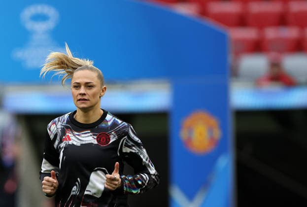 Fridolina Rolfö , FC Bayern München Manchester United, ManU Frauen , Viertelfinale , Women Champions League , Fußball , in den Allianz Arena Stadion , in München , Bayern , Deutschland. April 01 , 2026 . Photo by: Davide Elias IPA Photo Pressefoto DENL Copyright: xDavidexEliasx