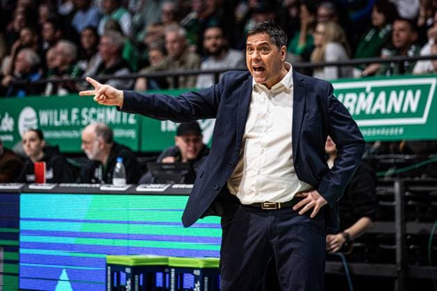 Sasa Filipovski (Headcoach Fitness First Wuerzburg Baskets) an der Seitenlinie, Vet Concept Gladiators Trier vs Fitness First Wuerzburg Baskets, Basketball, easyCredit BBL, 27. Spieltag, Saison 2025 2026, 01.04.2026 Vet Concept Gladiators Trier vs Fitness First Wuerzburg Baskets, Basketball, easyCredit BBL, 27. Spieltag, Saison 2025 2026, 01.04.2026 Copyright: xEibner-Pressefoto AlexanderxNeisx EP_ANS
