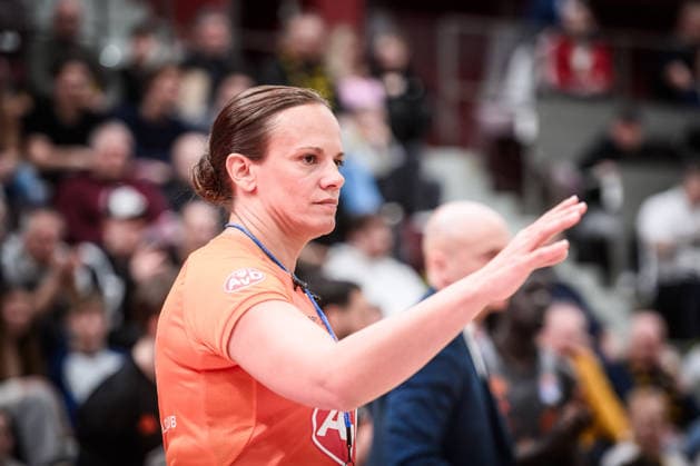 Anne Panther (Referee) GER, MHP Riesen Ludwigsburg vs. Niners Chemnitz, Basketball Bundesliga, easycredit BBL, 27. Spieltag, Spielzeit 2025 2026, 01.04.2026 GER, MHP Riesen Ludwigsburg vs. Niners Chemnitz, Basketball Bundesliga, easycredit BBL, 27. Spieltag, Spielzeit 2025 2026, 01.04.2026 Ludwigsburg Copyright: xSandyxDinkelackerx EP_SDR