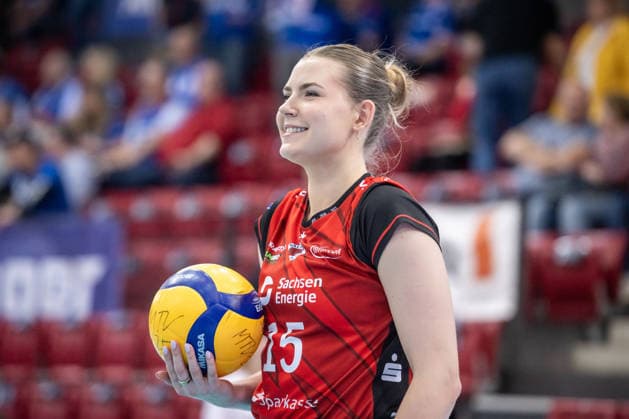 Marta Kamelija Levinska (Dresdner SC, 15) GER, Allianz MTV Stuttgart - Dresdner SC, Volleyball Bundesliga, VBL, Spielzeit 2025 2026, Playoffs Halbfinale, Spiel 1, 05.04.2026 GER, Allianz MTV Stuttgart - Dresdner SC, Volleyball Bundesliga, VBL, Spielzeit 2025 2026, Playoffs Halbfinale, Spiel 1, 05.04.2026 Stuttgart Copyright: xSandyxDinkelackerx EP_SDR