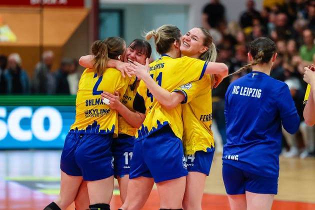 Pauline Uhlmann (HC Leipzig, 02), Alina Gaubatz (HC Leipzig, 11), Wiebke Meyer (HC Leipzig, 41), Hanna Ferber-Rahnhoefer (HC Leipzig, 14) Jubel Freude nach dem Sieg, HC Leipzig vs HC Roedertal, Handball, 2. Alsco Handball Bundesliga Frauen, 05. Spieltag, Saison 2025 2026, 05.04.2026, HC Leipzig vs HC Roedertal, Handball, 2. Alsco Handball Bundesliga Frauen, 05. Spieltag, Saison 2025 2026, 05.04.2026 Leipzig Copyright: xEibner-Pressefoto LauraxRoemerx EP_LRR