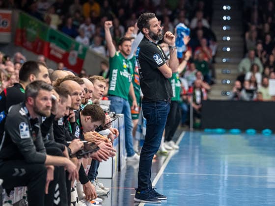 Bennet Wiegert, Cheftrainer (SC Magdeburg), Frisch Auf Goeppingen vs. SC Magdeburg, Handball, 1. Bundesliga, Herren, Spielzeit 2025 2026, 05.04.2026, Frisch Auf Goeppingen vs. SC Magdeburg, Handball, 1. Bundesliga, Herren, Spielzeit 2025 2026, 05.04.2026 Goeppingen Copyright: xEibner-Pressefoto MichaelxSchmidx EP_MST