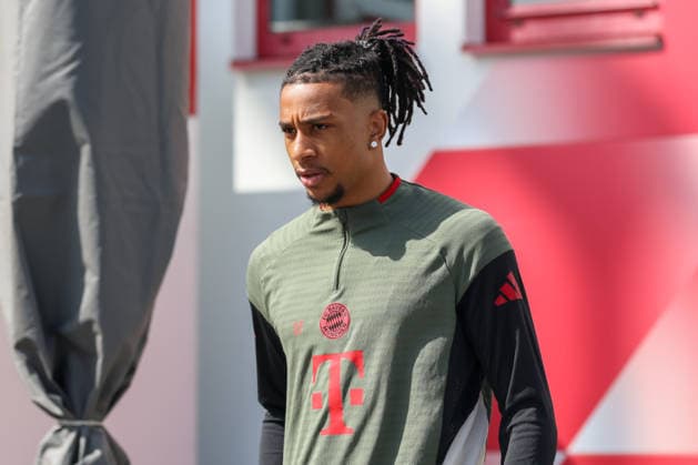 Michael Olise (FC Bayern Muenchen, 17), GER, Abschlusstraining, FC Bayern Muenchen, Fussball, UEFA Champions League, Viertelfinale, Hinspiel, Saison 2025 2026, 06.04.2026, GER, Abschlusstraining, FC Bayern Muenchen, Fussball, UEFA Champions League, Viertelfinale, Hinspiel, Saison 2025 2026, 06.04.2026 Muenchen Copyright: xEibner-Pressefoto JennixMaulx EP_JML