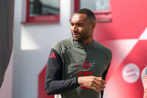 Jonathan Tah (FC Bayern Muenchen, 04), GER, Abschlusstraining, FC Bayern Muenchen, Fussball, UEFA Champions League, Viertelfinale, Hinspiel, Saison 2025 2026, 06.04.2026, GER, Abschlusstraining, FC Bayern Muenchen, Fussball, UEFA Champions League, Viertelfinale, Hinspiel, Saison 2025 2026, 06.04.2026 Muenchen Copyright: xEibner-Pressefoto JennixMaulx EP_JML