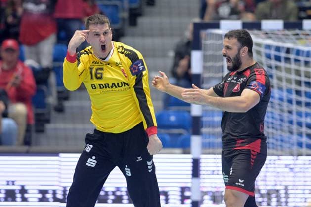 Jubel bei Nebojsa Simic (Torwart MT Melsungen 16) und Mohamed Amine Darmoul (MT Melsungen 71) (R) , GER, MT Melsungen - Fredericia HK (DEN), Handball, EHF European League Maenner, Play-Offs, Saison 2025 2026, 07.04.2026, GER, MT Melsungen - Fredericia HK, Handball, EHF Maenner, Play-Off, Saison 2025 2026, 07.04.2026 Kassel Copyright: xEibner-Pressefotox xRolandxSippelx EP_RSL