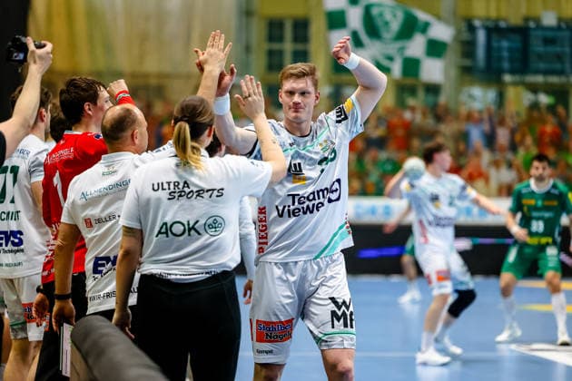Ymir Gislason (FRISCH AUF! Goeppingen, 33) Jubel Freude nach dem Sieg, SC DHfK Leipzig vs FRISCH AUF! Goeppingen, Handball, 1. Bundesliga, 28. Spieltag, Saison 2025 2026, 09.04.2026, SC DHfK Leipzig vs FRISCH AUF! Goeppingen, Handball, 1. Bundesliga, 28. Spieltag, Saison 2025 2026, 09.04.2026 Leipzig Copyright: xEibner-Pressefoto LauraxRoemerx EP_LRR