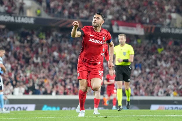 Vincenzo Grifo (SC Freiburg, 32) Torjubel, Emotionen, Torschuss, Abschluss, Torerfolg, Tor, Treffer , Deutschland, Fussball, UEFA Europa League, Viertelfinale, Hinspiel, 2025 2026, SC Freiburg vs. RC Celta de Vigo, 09.04.2026, Europa-Park Stadion, Freiburg, Deutschland Freiburg Europa-Park Stadion Baden-Württemberg Deutschland Copyright: xArnexAmbergx