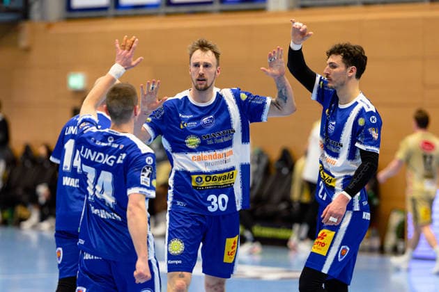 Dominik Solak (ThSV Eisenach, 30), Vincent Buechner (ThSV Eisenach, 74), Philipp Meyer (ThSV Eisenach, 27), Peter Walz (ThSV Eisenach, 14) GER, ThSV Eisenach gegen TSV Hannover-Burgdorf, 1. Daikin Handballbundesliga, Handball, 28.Spieltag, Saison 2025 2026, 19.00 Uhr, 10.04.2026 GER, ThSV Eisenach gegen TSV Hannover-Burgdorf, 1. Daikin Handballbundesliga, Handball, 28.Spieltag, Saison 2025 2026, 19.00 Uhr, 10.04.2026 Eisenach Copyright: xEibner-Pressefoto MartinxHerbstx EP_MHT
