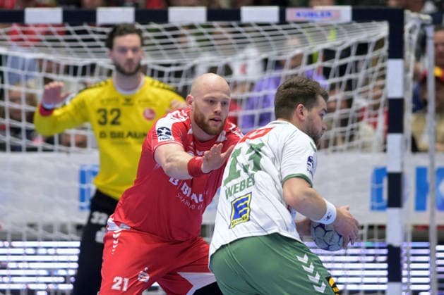 Ian Weber (GWD Minden 13) (am Ball), Arnar Freyr Arnarsson (MT Melsungen 21), Kristof Palasics (Torwart MT Melsungen 32) (hinten) , GER, MT Melsungen - TSV GWD Minden, Handball, 1. Bundesliga, 28. Spieltag, Saison 2025 2026, 10.04.2026, GER, MT Melsungen - TSV GWD Minden, Handball, 1. Bundesliga, 28. Spieltag, Saison 2025 2026, 10.04.2026 Kassel Copyright: xEibner-Pressefotox xRolandxSippex EP_RSL