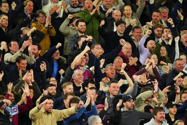Home fans celebrate the opening goal scored by Konstantinos Mavropanos of West Ham United West Ham United v Wolverhampton Wanderers, Premier League, Football, London Stadium, London, UK - 10 Apr 2026London London Stadium United Kingdom EDITORIAL USE ONLY No use with unauthorised audio, video, data, fixture lists, club league logos or live services. Online in-match use limited to 120 images, no video emulation. No use in betting, games or single club league player publications. Copyright: xJavierxGarcia Shutterstockx 16823405t