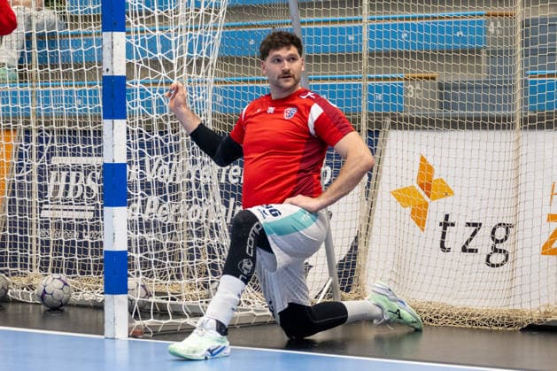 Jonathan Fischer (SG BBM Bietigheim, 36) beim Aufwaermen. TSV Bayer Dormagen vs. SG BBM Bietigheim, Handball, 2. HBL, 27. Spieltag, Saison 2025 2026, 11.04.2026 TSV Bayer Dormagen vs. SG BBM Bietigheim, Handball, 2. HBL, 27. Spieltag, Saison 2025 2026, 11.04.2026 Dormagen Copyright: xEibner-Pressefoto ThomasxHaeslerx EP_THR