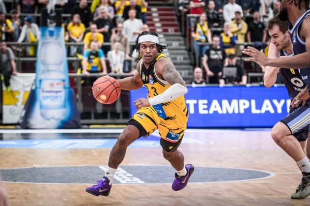 Stefan Smith (MHP RIESEN Ludwigsburg, 03) GER, MHP Riesen Ludwigsburg vs. ALBA Berlin, Basketball Bundesliga, easycredit BBL, 29. Spieltag, Spielzeit 2025 2026, 11.04.2026 GER, MHP Riesen Ludwigsburg vs. ALBA Berlin, Basketball Bundesliga, easycredit BBL, 29. Spieltag, Spielzeit 2025 2026, 11.04.2026 Ludwigsburg Copyright: xSandyxDinkelackerx EP_SDR